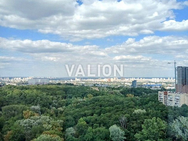 Продажа 3-комнатной двухуровневой квартиры в ЖК Герцен-Парк