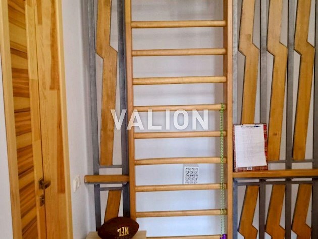 Продажа 3-комнатной двухуровневой квартиры в ЖК Герцен-Парк