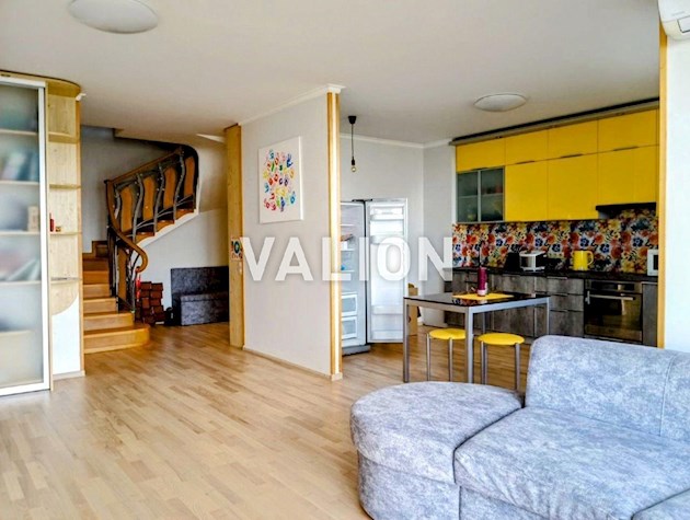 Продажа 3-комнатной двухуровневой квартиры в ЖК Герцен-Парк