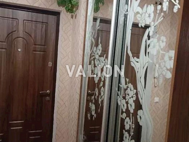 Продам однокомнатную квартиру по улице Н. Закревского 42-а