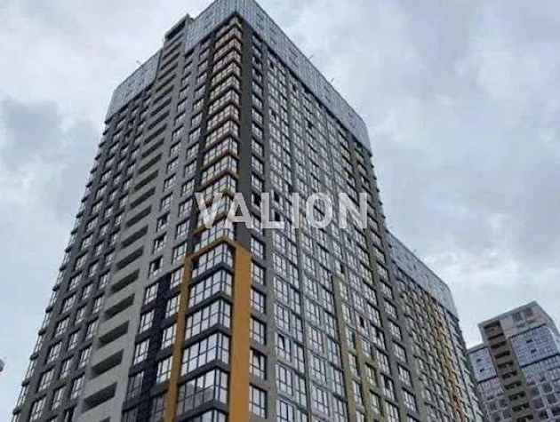 Продаж 2-к квартири вул Причальна 11