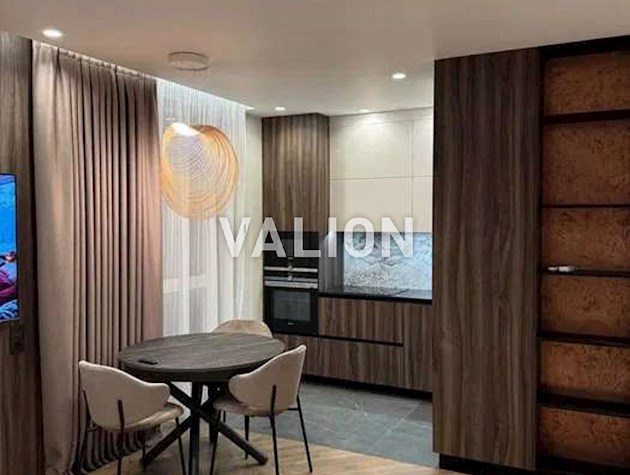 Продаж 2-кімнатної квартири по вул. Макейна Джона (Кудрі Івана), 1б в ЖК Французький квартал 2