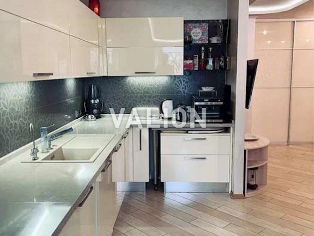 Продажа 3-комнатной квартиры по просп.Тычины Павла, 16/2
