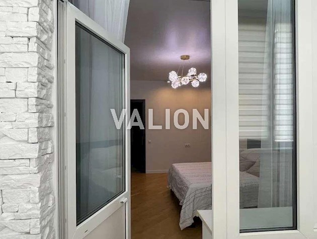 Продажа 2-комнатной квартиры по просп.Бажана Николая, 14