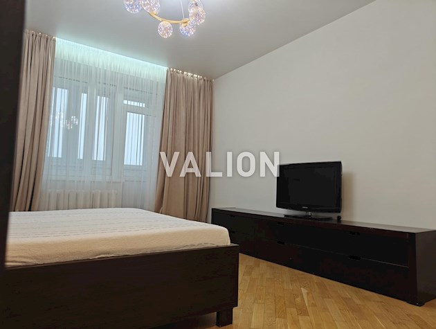 Продаж 2-кімнатної квартири на просп.Бажана Миколи, 14