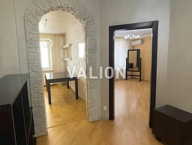 Продажа 2-комнатной квартиры по просп.Бажана Николая, 14