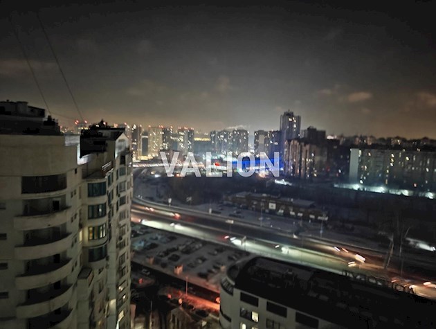 Продажа 2-комнатной квартиры по просп.Бажана Николая, 14