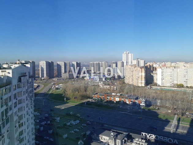 Продажа 2-комнатной квартиры по просп.Бажана Николая, 14