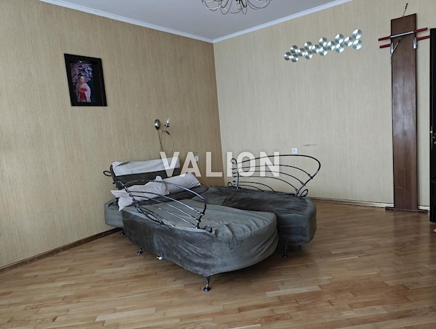 Продажа 2-комнатной квартиры по просп.Бажана Николая, 14