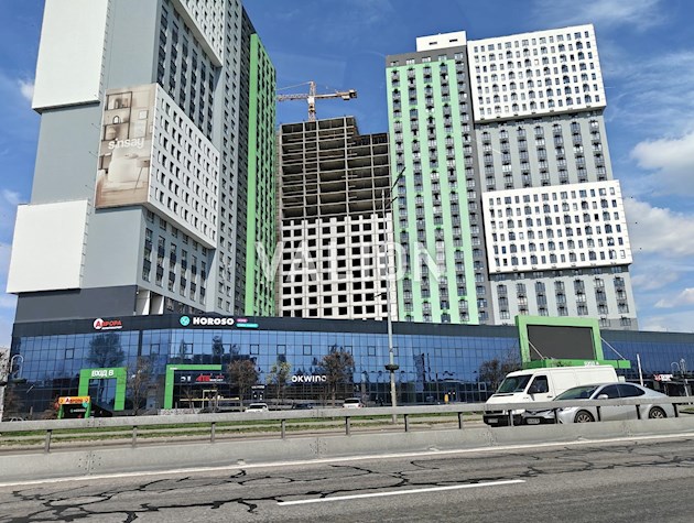 Продается 1 к. квартира в ЖК Olimpic Park 52 кв. м, пр-т. Бажана 17.