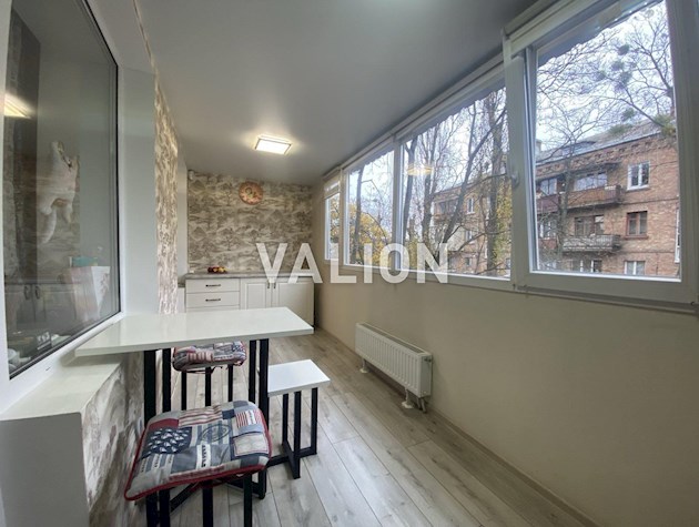 Без комиссии. Е-Восстановление. Продажа 2-комнатной квартиры с ремонтом по ул. Байды Вишневецкого, 33, Виноградарь, Подольский район, правый берег