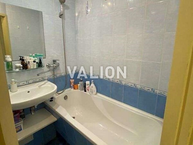 Продается двухкомнатная квартира по переулку Задорожному, 3к2