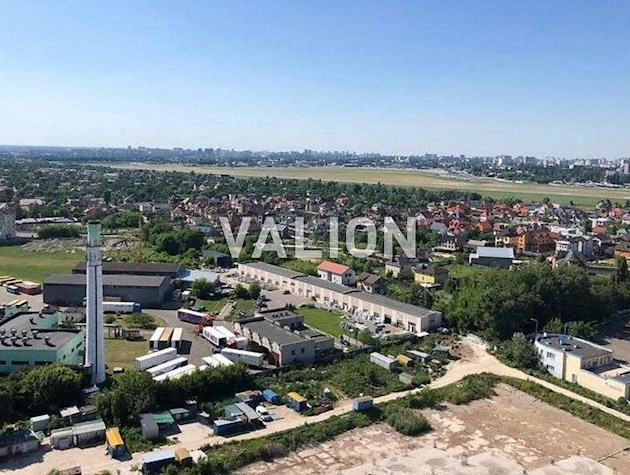 Продажа 3к квартиры 100 кв. м на ул. Михаила Максимовича 32А