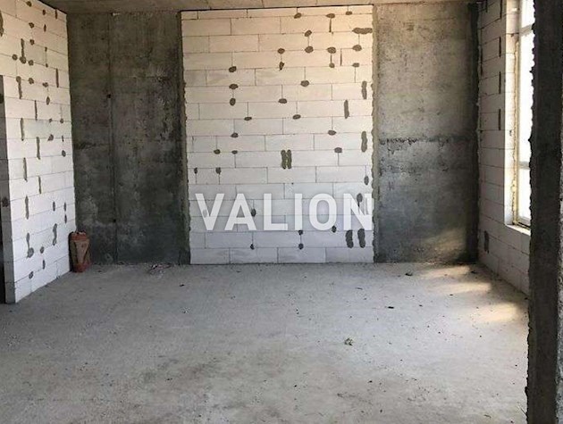 Продажа 3к квартиры 100 кв. м на ул. Михаила Максимовича 32А