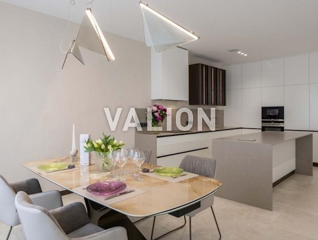 Продаж 2-хкімнотної видової квартири в новому будинку на Печерську ЖК “Бульвар Фонтанів