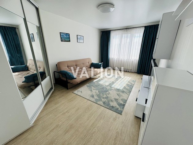 Продам 2-к квартиру с ремонтом, Данченка 28б, Виноградарь, Куреневка