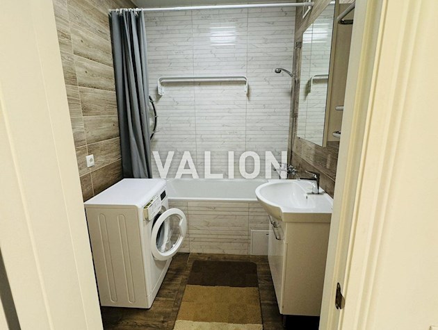 Продам 2-к квартиру с ремонтом, Данченка 28б, Виноградарь, Куреневка