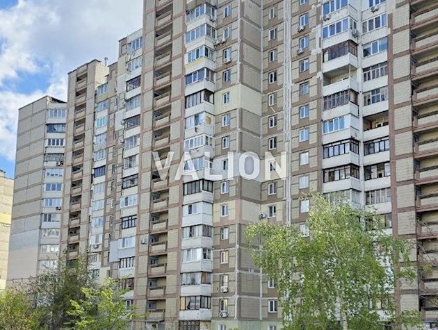 Продажа 2к квартиры с ремонтом по ул. Оноре Бальзака, 61 Деснянский район, Левый берег, Троещина.