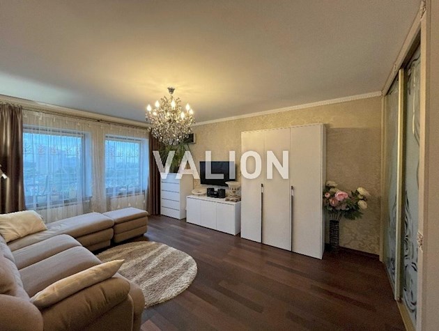 Продаж 2-кімнтної квартири по просп.Науки, 80а/73