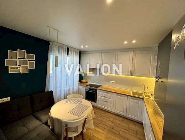 Продажа 3-к квартиры ул. Юлии Здановской 34а