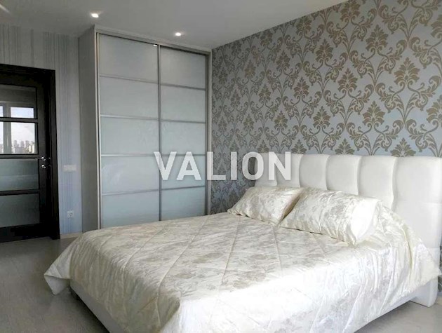 Продажа 3-к квартиры ул. Хорольская 1а