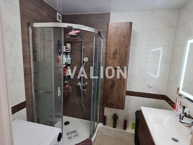 Продажа 3к квартиры 98 м2 на 20/25 эт. в ЖК Кристер Град