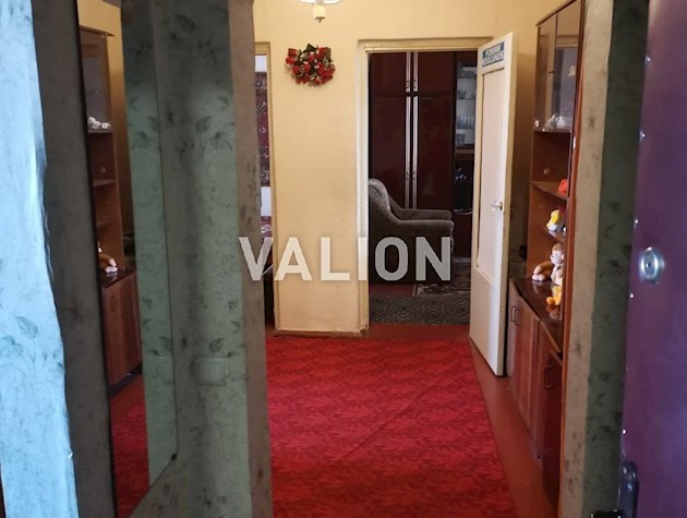 Продается 3-х комнатная квартира, 76м2 с ГАЗОМ, Троещина, ул. Закревского 47Б, 72/40,8/8,6, 8/9 этаж.