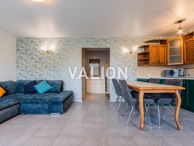 Продажа 3 ком. квартиры, улица Коперника 16 б, метро Лукьяновская