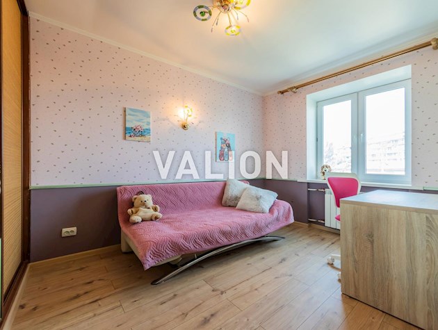 Продажа 3 ком. квартиры, улица Коперника 16 б, метро Лукьяновская