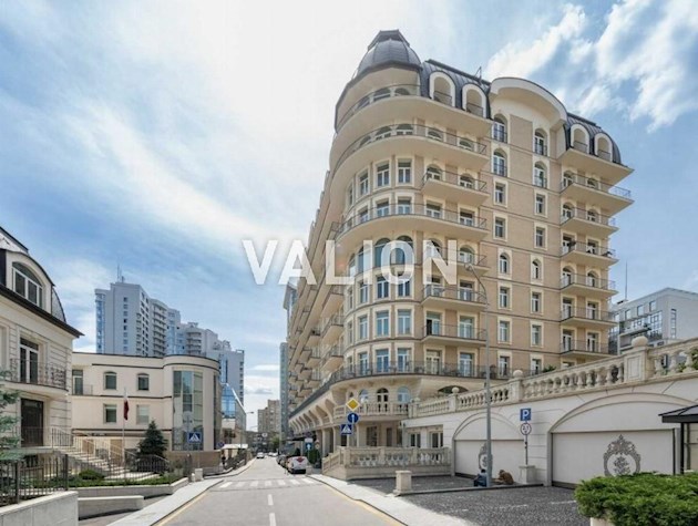 Продажа 4-квартиры ул. Новоселицкая 10, ЖК Renaissance Residence 200 м²