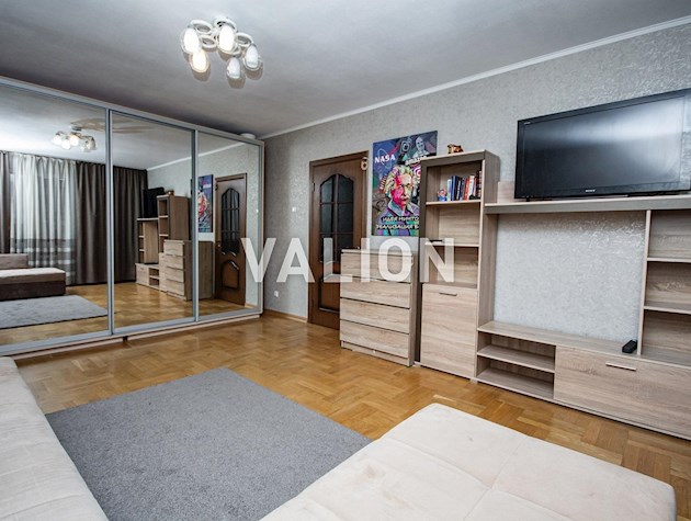 Продажа 3к квартиры Без% ул Бориса Гмыри 1/2 Дарницкий рн Позняки Левый берег