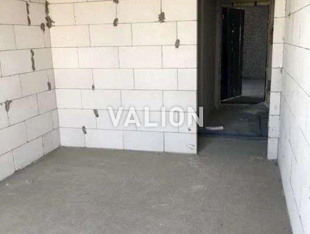 Продаж 2-к квартири вул. Крайня 1