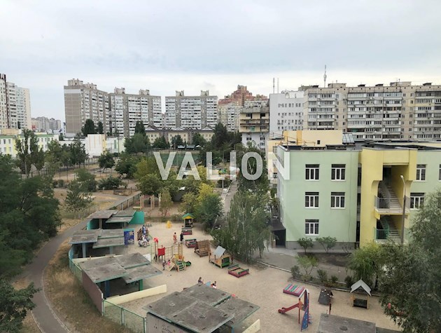 Продам 2-комнатную квартиру, 63,9 м2, Позняки, ул. Л.Руденко, 10в