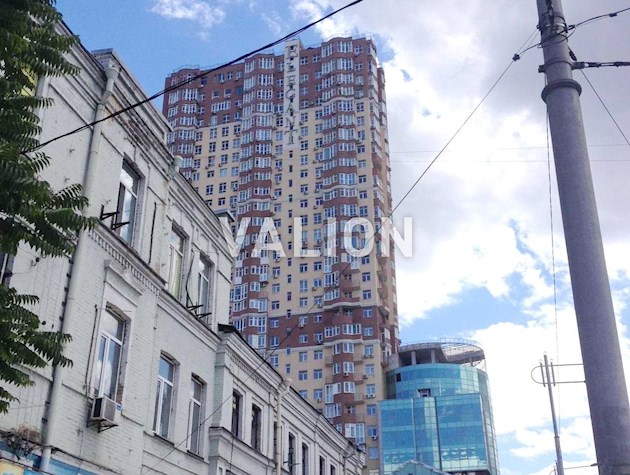 Продам 1-комнатную квартиру, ул. Жилянская, ЖК Элегант