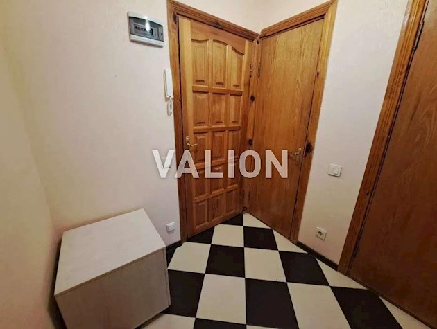 Продажа 1-комнатной квартиры на ул. Новомостицкая, 8.