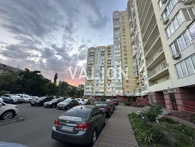 Продажа 1-комнатной квартиры по ул.Пасхалина Юрия (Ильича), 17