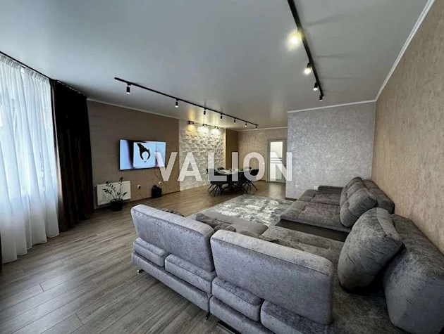 Продаж 3-кімнатної квартири, вул. Дегтярівська 25А, ЖК Космополитен