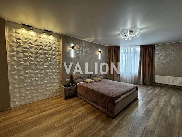 Продаж 3-кімнатної квартири, вул. Дегтярівська 25А, ЖК Космополитен
