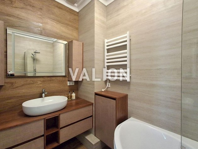 Продается 2К квартира, ЖК Pechersk Plaza (52 Жемчужина)