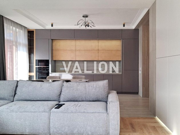 Продается 2К квартира, ЖК Pechersk Plaza (52 Жемчужина)