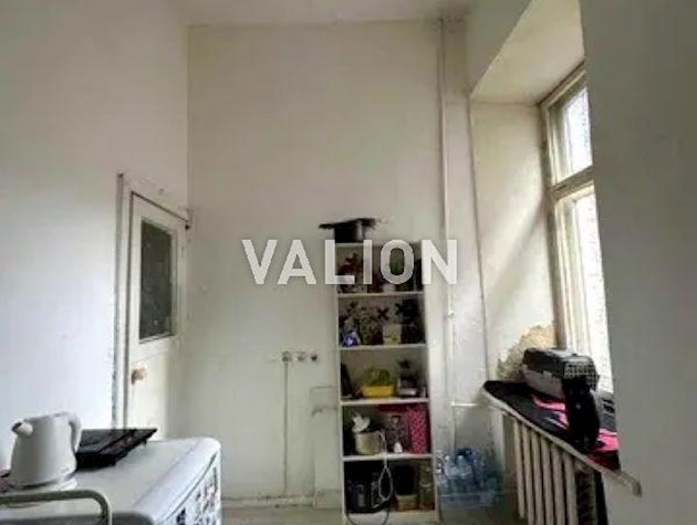 Продаж 2-к квартири вул. Рейторська 25