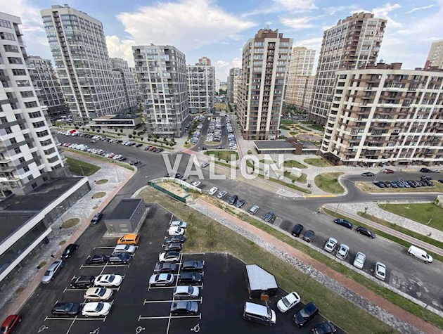 Продажа 3-комнатной квартиры на О.Олеся, 5, ЖК Варшавский-2, Подольский район, правый берег