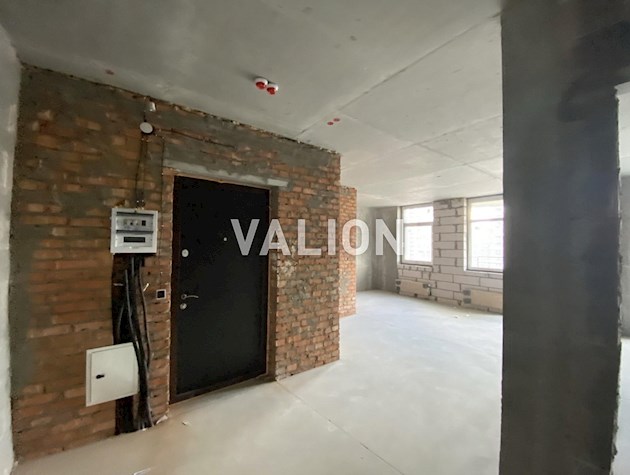 Продажа 3-комнатной квартиры на О.Олеся, 5, ЖК Варшавский-2, Подольский район, правый берег