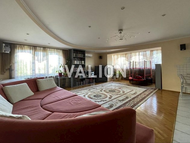 Ексклюзивна квартира, 4 кімнати ул. Космічна буд.6. 116кв. Дніпровський район