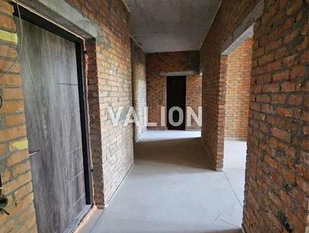 Продажа 3-комнатной квартиры, Днепровский район, ул Краковская, 4б