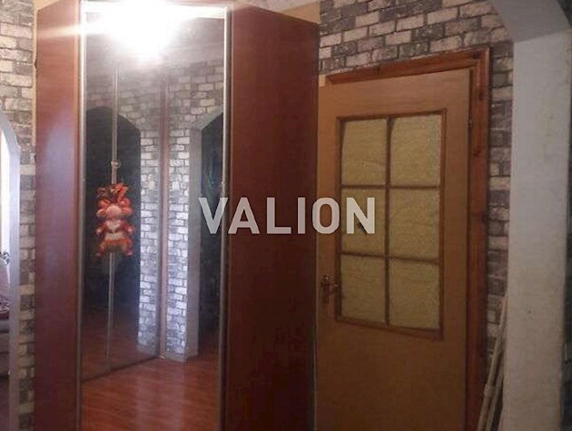 Продажа 3-комнатной квартиры Деснянский район, ул. Милославская, 45