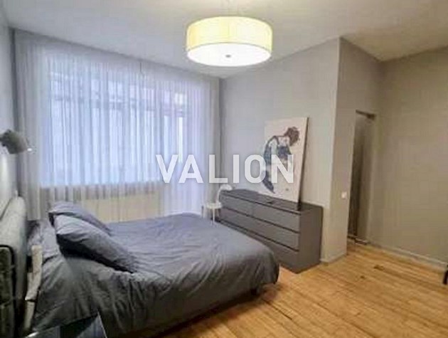 Коновальца, 32 Г. Продажа стильной современной квартиры в центре Киева