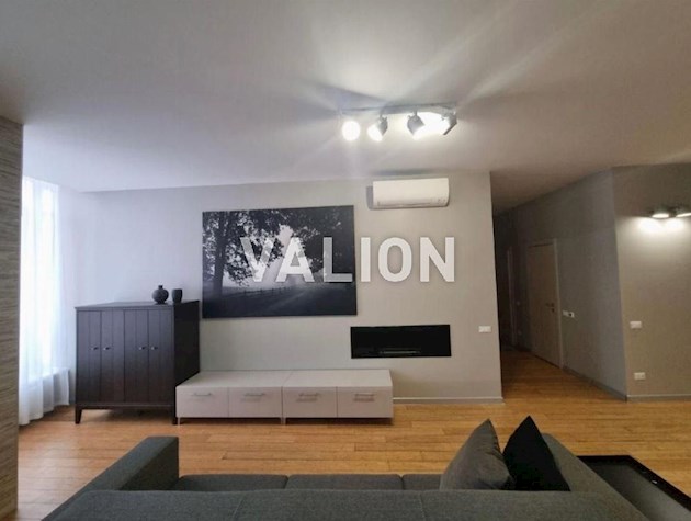 Коновальца, 32 Г. Продажа стильной современной квартиры в центре Киева