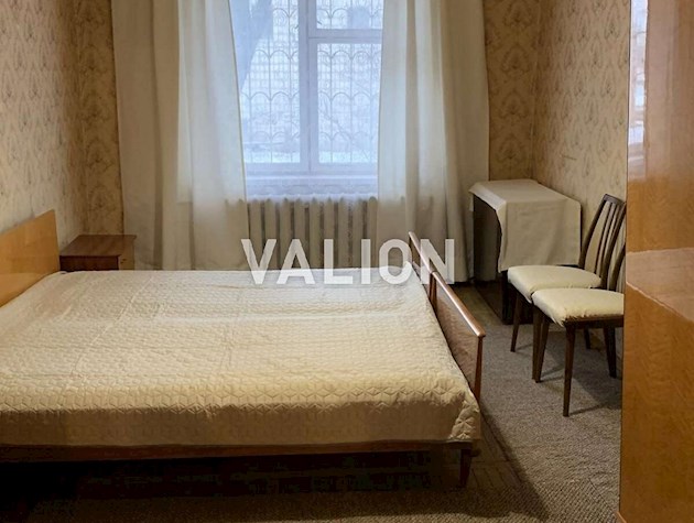 Продаж 3-кімнатної квартири на вул.Борщагівська, 10а