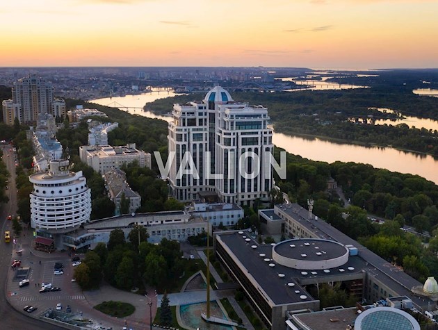 Продаж 4к-квартири вул. Івана Мазепи 11б, ЖК Diamond Hill